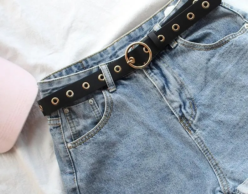 Joanna Round Buckle Retro Belt