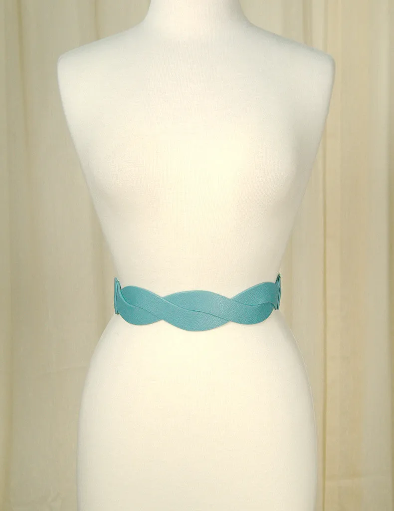 Thin Sky Blue Swirl Cinch Belt